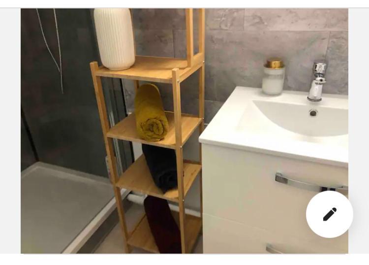 Fifa-Lodge & Breakfast リヨン エクステリア 写真